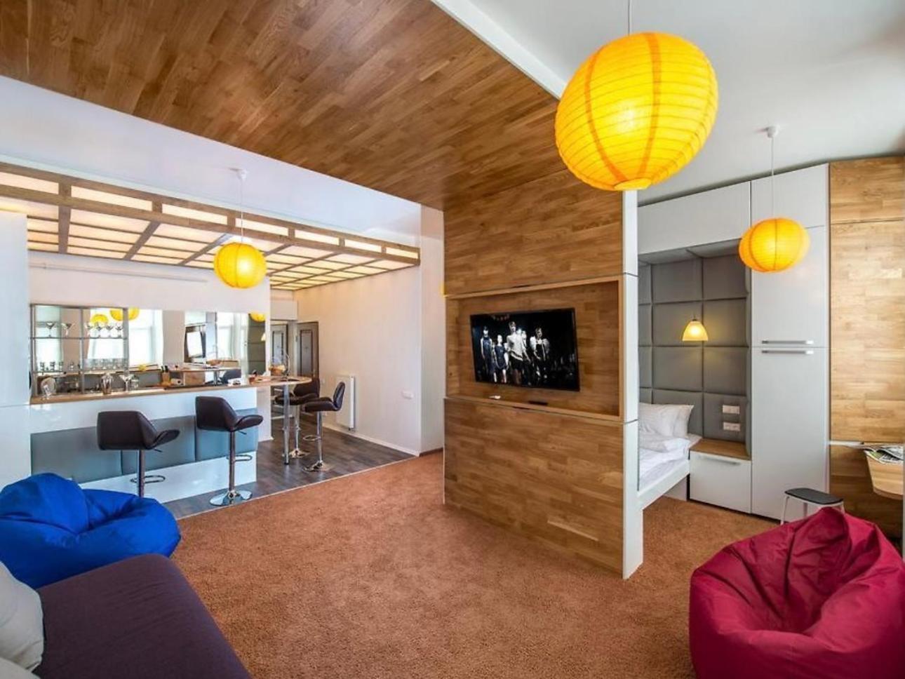 Apartment Ploscha Rynok リヴィウ エクステリア 写真